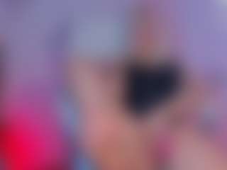 Live cam show with blonde-yen - Blowjob on fapnchat
