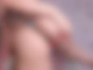 Live cam show with blonde-yen - Tittyfuck on Uber Horny