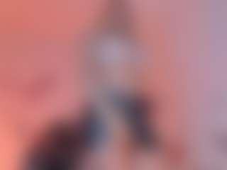 blonde-yen's Live Sex Cam Show
