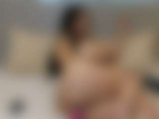 Live cam show with Tiffany-Jhas - Middle Aged on iamadamtest123.com
