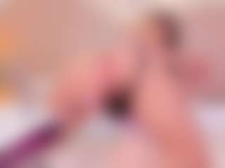 Live cam show with Valery-Trans - Brown Eyes on Camsoda