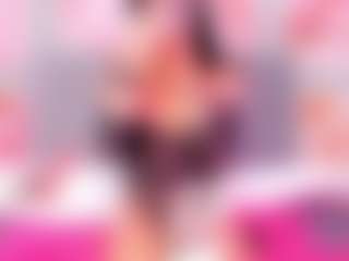 Live cam show with Valery-Trans - Brown Eyes on SmokeAndPoke