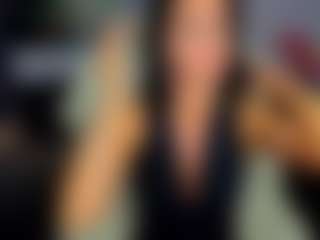 AngelinaClark MILF webcam performer live streaming