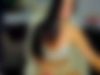 AngelinaClark MILF webcam performer live streaming