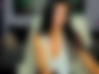 AngelinaClark MILF webcam performer live streaming