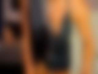 Live cam show with AngelinaClark - Strip on Gym Cam Girls