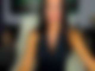 AngelinaClark MILF webcam performer live streaming