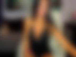 Live cam show with AngelinaClark - Strip MILF on hotwifechat.live