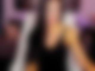 AngelinaClark MILF webcam performer live streaming