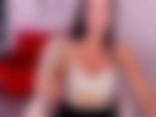 Live cam show with AngelinaClark - Striptease MILF on madthumbs