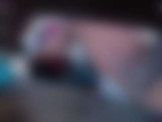 Live cam show with marandrea - Tease on madthumbs