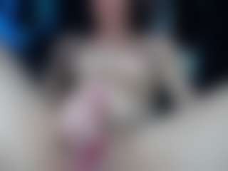 Live cam show with CamiOSX - Chubby on WildCum