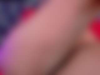 Live cam show with Eka-Urda - MILF on crypto-cams