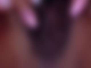 Live cam show with Eka-Urda - Pussyplay on camtv