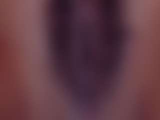 Live cam show with Eka-Urda - MILF on Camsoda