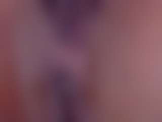 Live cam show with Eka-Urda - Mature on TastyBlacksLive