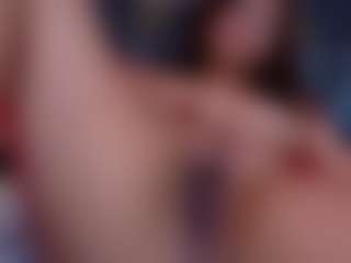 Live cam show with Eka-Urda - Fingering on Camsoda