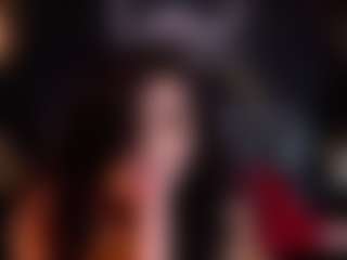 Live cam show with Eka-Urda - MILF on xDating