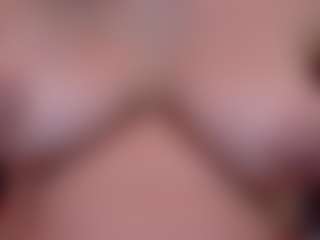 Live cam show with Eka-Urda - Dp on SxyPornLive