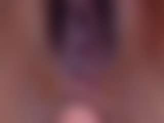 Live cam show with Eka-Urda - Brown Hair on livesexfox.com