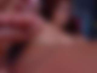 Live cam show with Eka-Urda - MILF on Camsoda