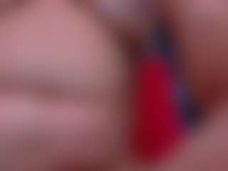 Live cam show with Eka-Urda - MILF on Pornisteam.com