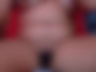 Live cam show with Eka-Urda - MILF on friskycurves.com