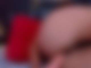 Live cam show with Eka-Urda - Mature on milfzrlive.com