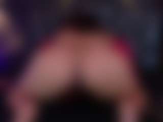 Eka-Urda's Live Sex Cam Show