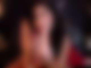 Live cam show with Eka-Urda - Brown Hair on TeamSkeetLive