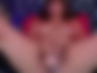 Live cam show with Eka-Urda - Fingering on friskycurves.com