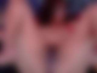 Live cam show with Eka-Urda - Shaved Pussy MILF on boobsie.com