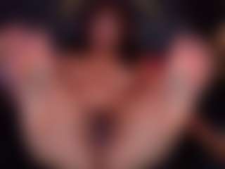 Live cam show with Eka-Urda - Mature Toys on TastyBlacksLive