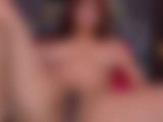 Live cam show with Eka-Urda - Brown Hair MILF on CamSodaAdn