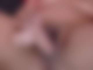 Live cam show with Eka-Urda - Public MILF on pussylord.com