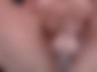 Live cam show with Eka-Urda - Public Brown Hair on pussylord.com