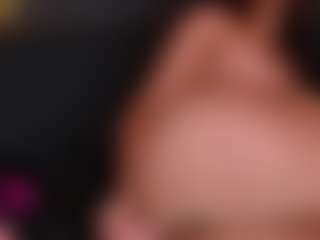 Live cam show with Eka-Urda - Brown Hair on Chatstar