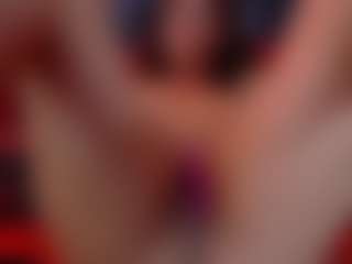 Eka-Urda's Live Sex Cam Show