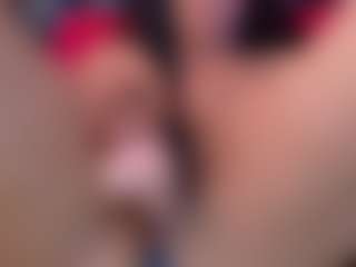 Live cam show with Eka-Urda - Sexy on SinfulBabes