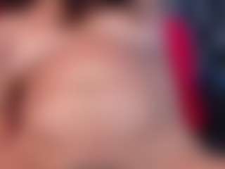 Live cam show with Eka-Urda - Public on Camsoda