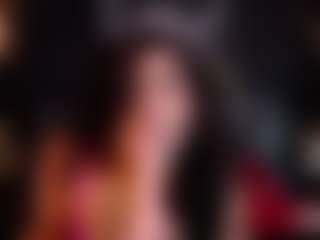 Eka-Urda MILF webcam performer live streaming