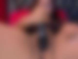 Live cam show with Eka-Urda - Middle Aged on SpankPalCams