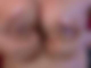 Live cam show with Eka-Urda - Mature on Camsoda
