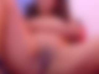 Eka-Urda's Live Sex Cam Show