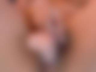 Live cam show with Eka-Urda - Brown Hair on hotwifechat.live