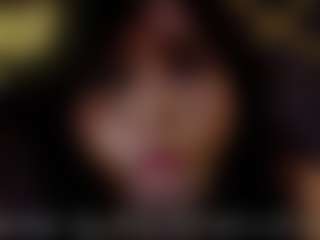 Live cam show with Eka-Urda - Amateur Brown Hair on Mixed Magazine Live