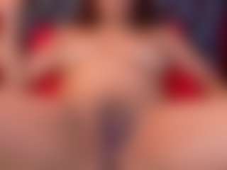 Live cam show with Eka-Urda - Fetish MILF on CamClone