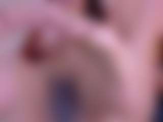 Live cam show with Eka-Urda - Mature on Camsoda