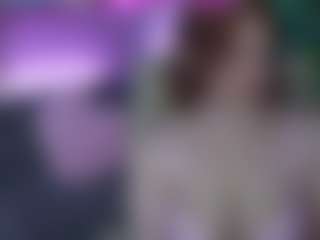 Live cam show with FoxyRayy - Vr on alttransgirls