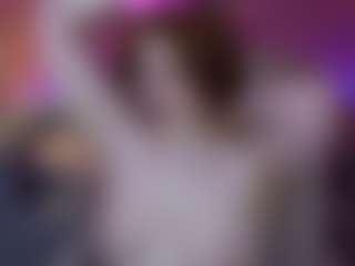 Live cam show with FoxyRayy - Red Hair Squirt on https://playwithruby.com
